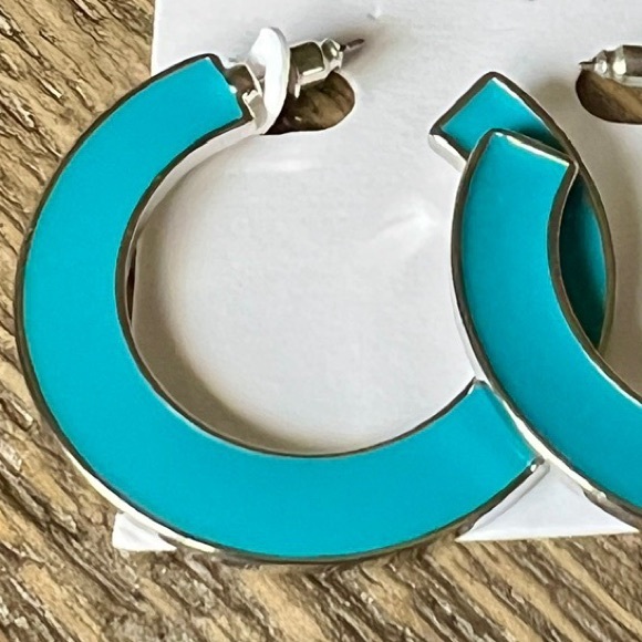 NEW MARLYN SCHIFF Hoop Pierced Earrings in Turquoise/Silver - Picture 4 of 6